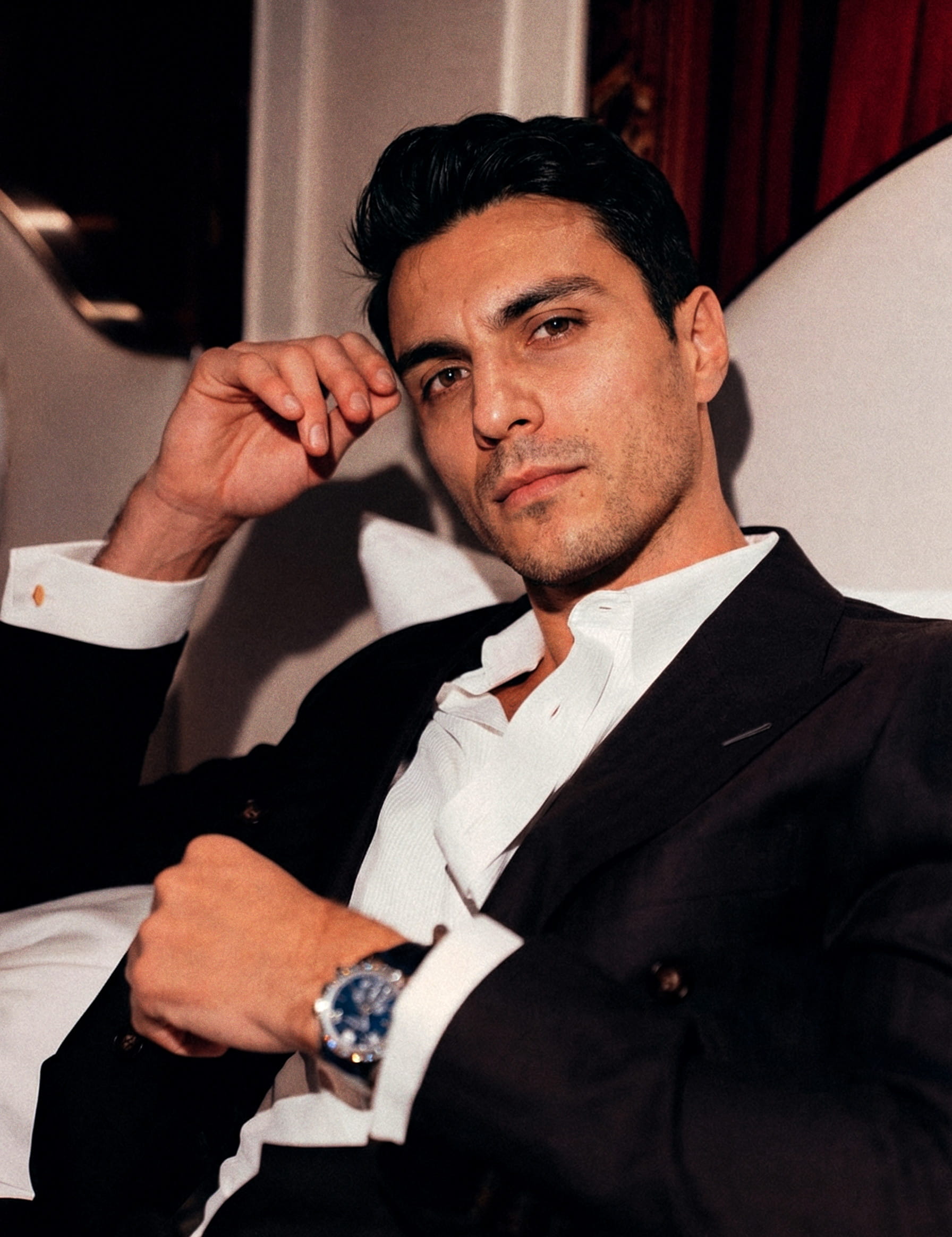 AI-enhanced dating photo 2